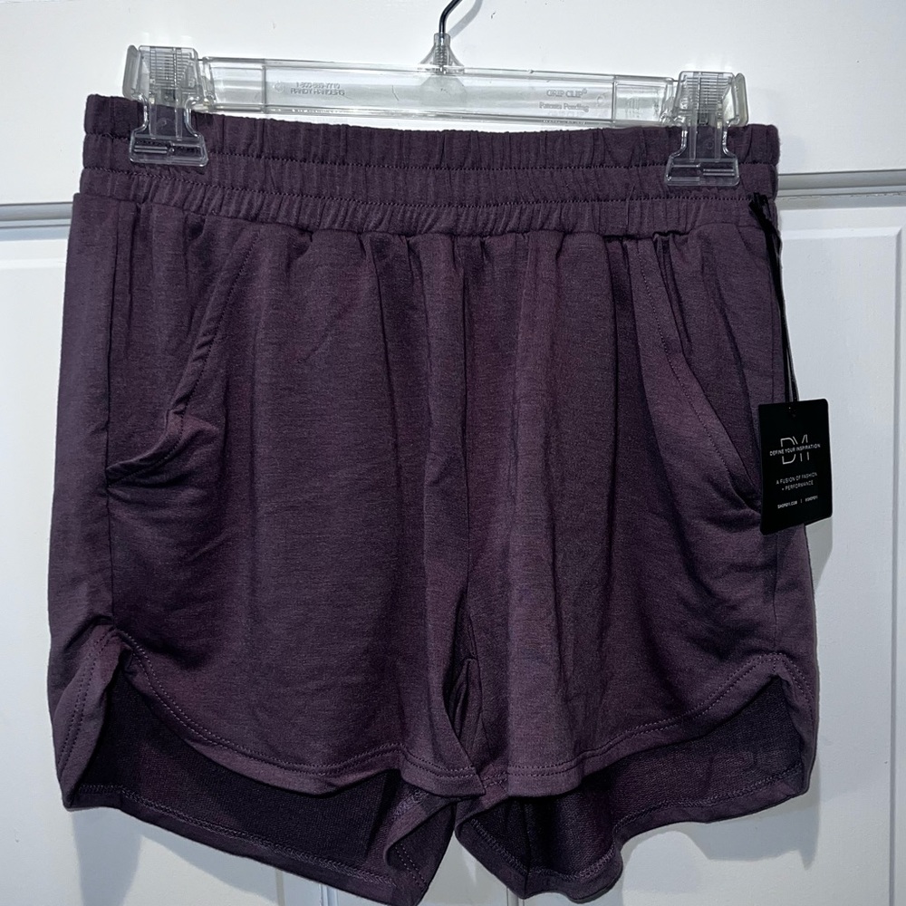 Dyi shorts nwt small